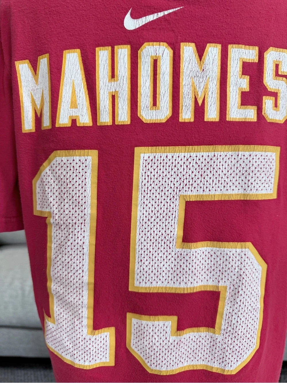 Nike Kids Medium (10/12) Red Kansas City #15 Mahomes Football Tee